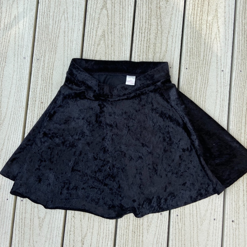 Wild Pearl Black Velvet Skater Skirt, Size S